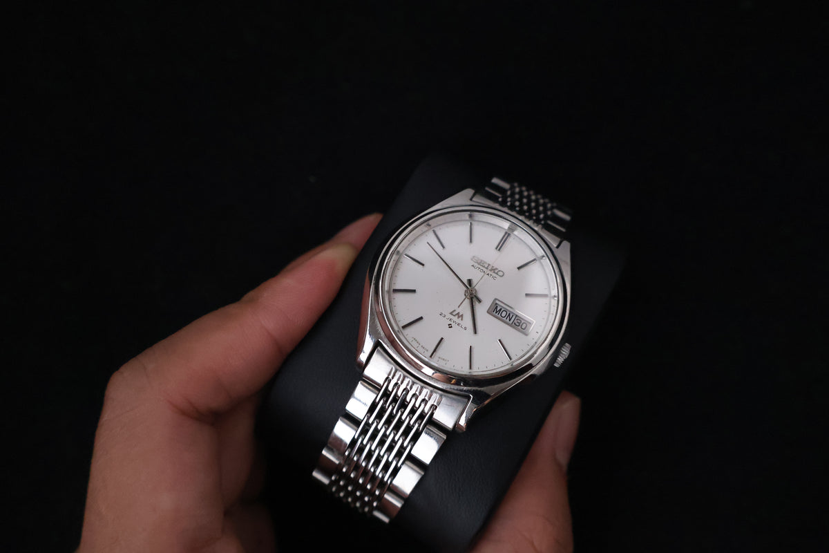 (SERVICED) Rare Vintage 1975 Seiko Lord Matic LM 23 Jewels 5606-8051