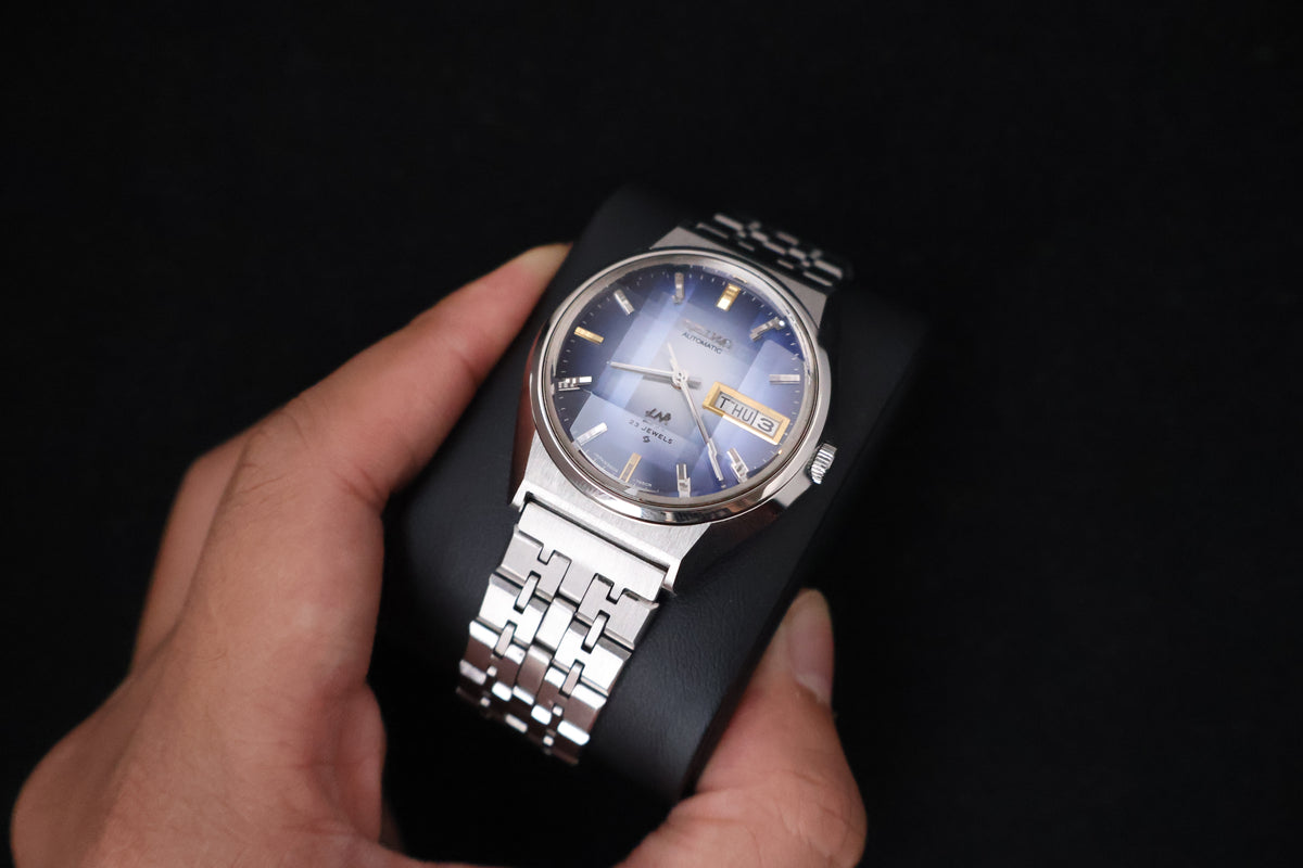 (SERVICED) Rare Vintage 1973  Seiko Lord Matic LM  Blue Faceted 23 Jewels  5606-7310