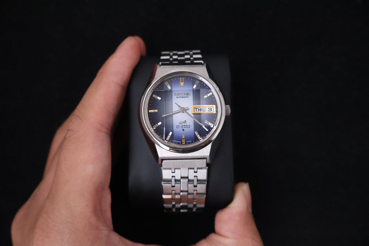 (SERVICED) Rare Vintage 1973  Seiko Lord Matic LM  Blue Faceted 23 Jewels  5606-7310