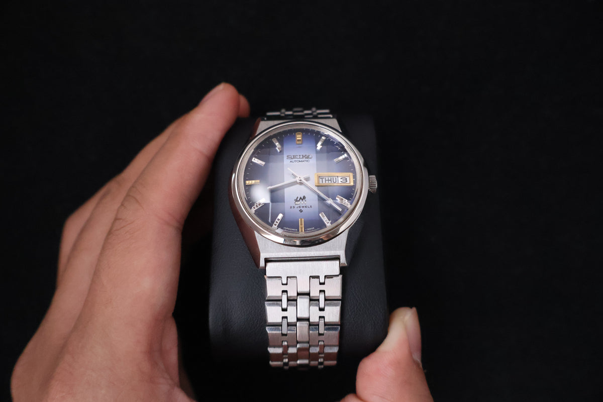 (SERVICED) Rare Vintage 1973  Seiko Lord Matic LM  Blue Faceted 23 Jewels  5606-7310