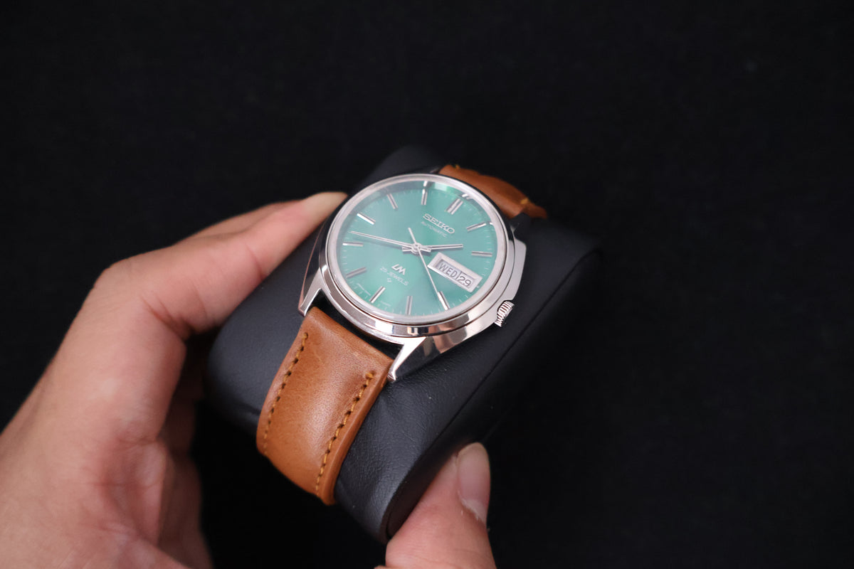(SERVICED) Rare Vintage 1972 Seiko Lord Matic Green Dial 25 Jewels 5606-7190
