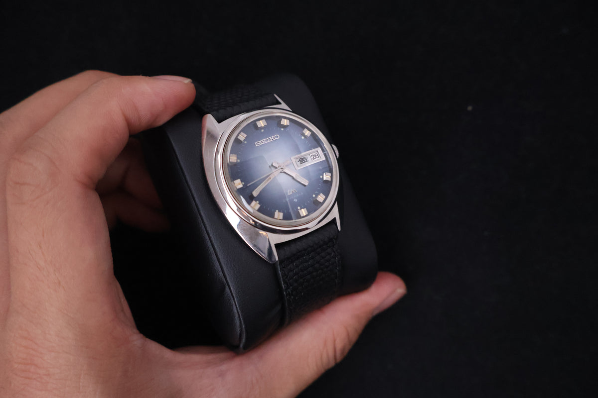 (SERVICED) Rare Vintage 1973 Seiko Lord Matic LM Blue Faceted 23 Jewels 5606-7230