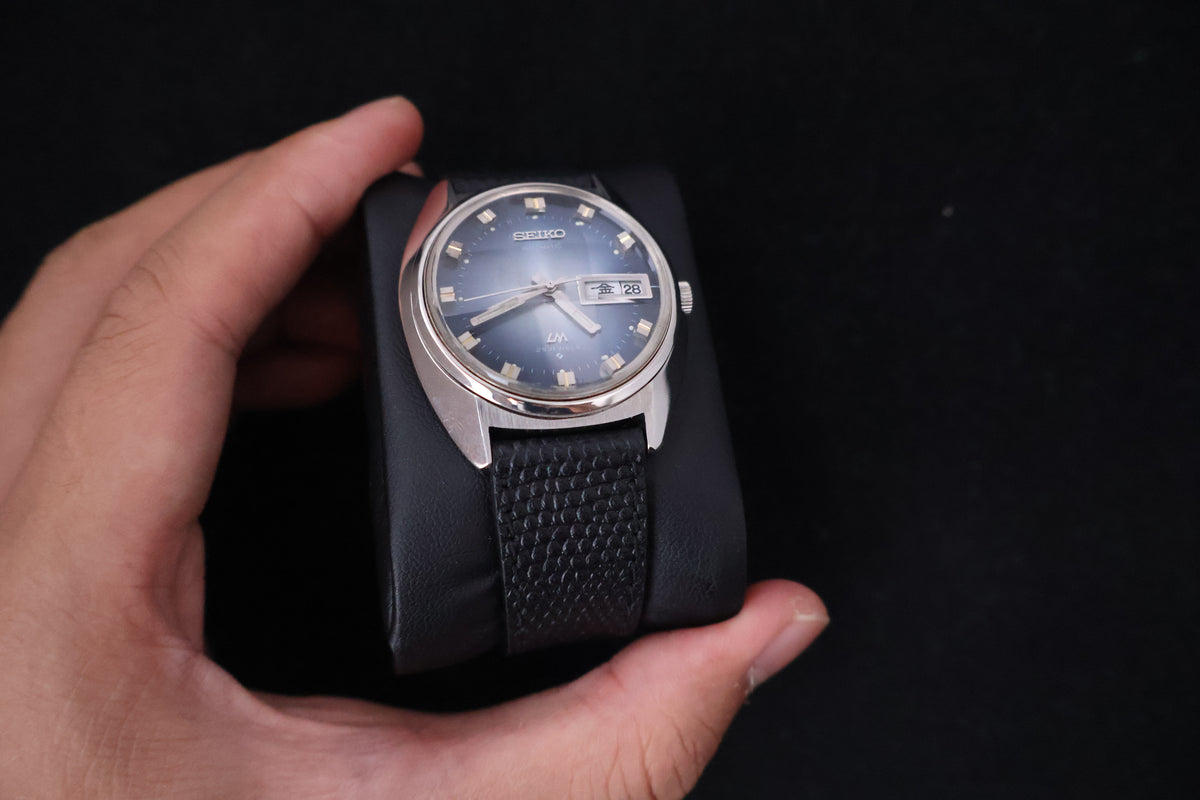 (SERVICED) Rare Vintage 1973 Seiko Lord Matic LM Blue Faceted 23 Jewels 5606-7230