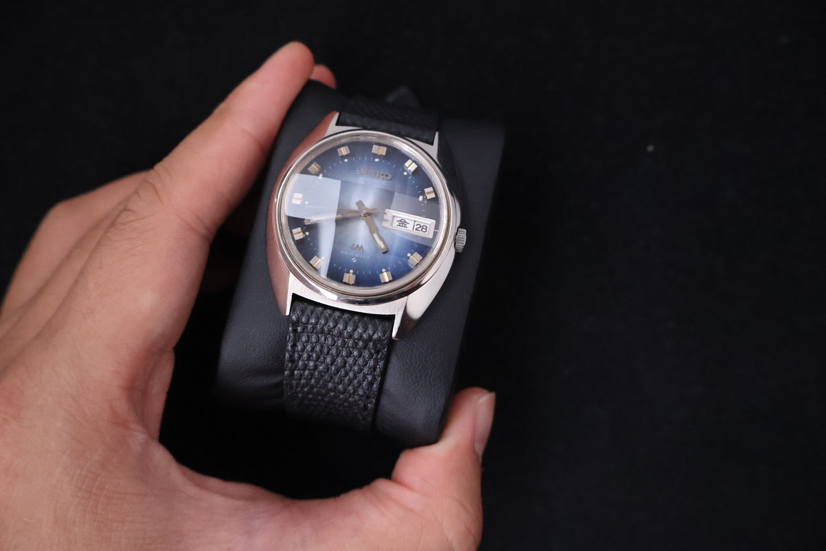 (SERVICED) Rare Vintage 1973 Seiko Lord Matic LM Blue Faceted 23 Jewels 5606-7230
