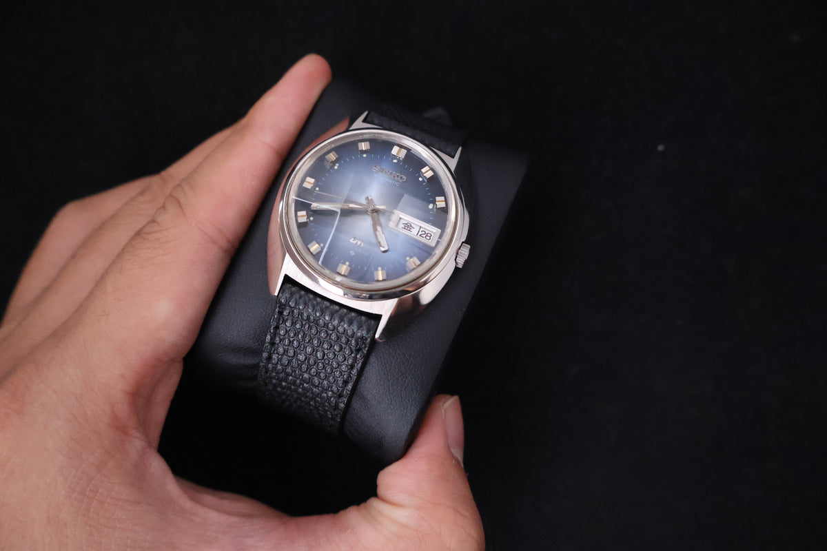 (SERVICED) Rare Vintage 1973 Seiko Lord Matic LM Blue Faceted 23 Jewels 5606-7230