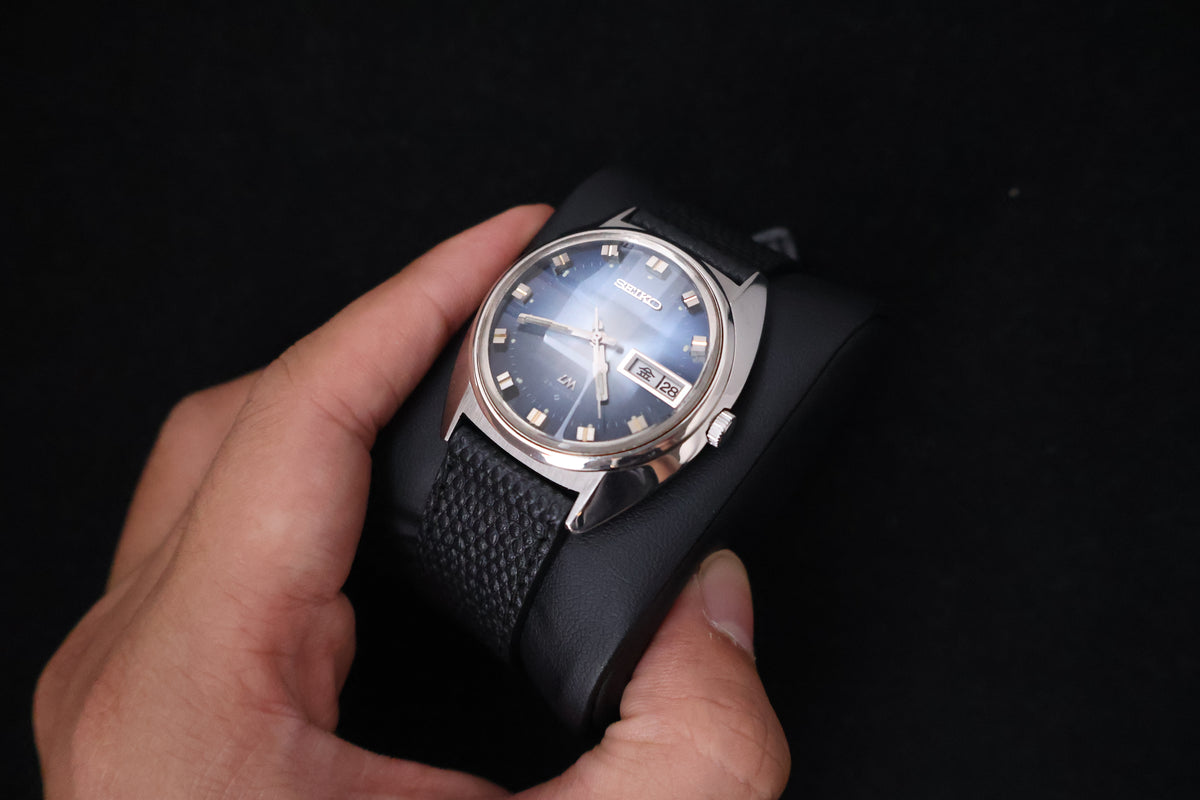 (SERVICED) Rare Vintage 1973 Seiko Lord Matic LM Blue Faceted 23 Jewels 5606-7230