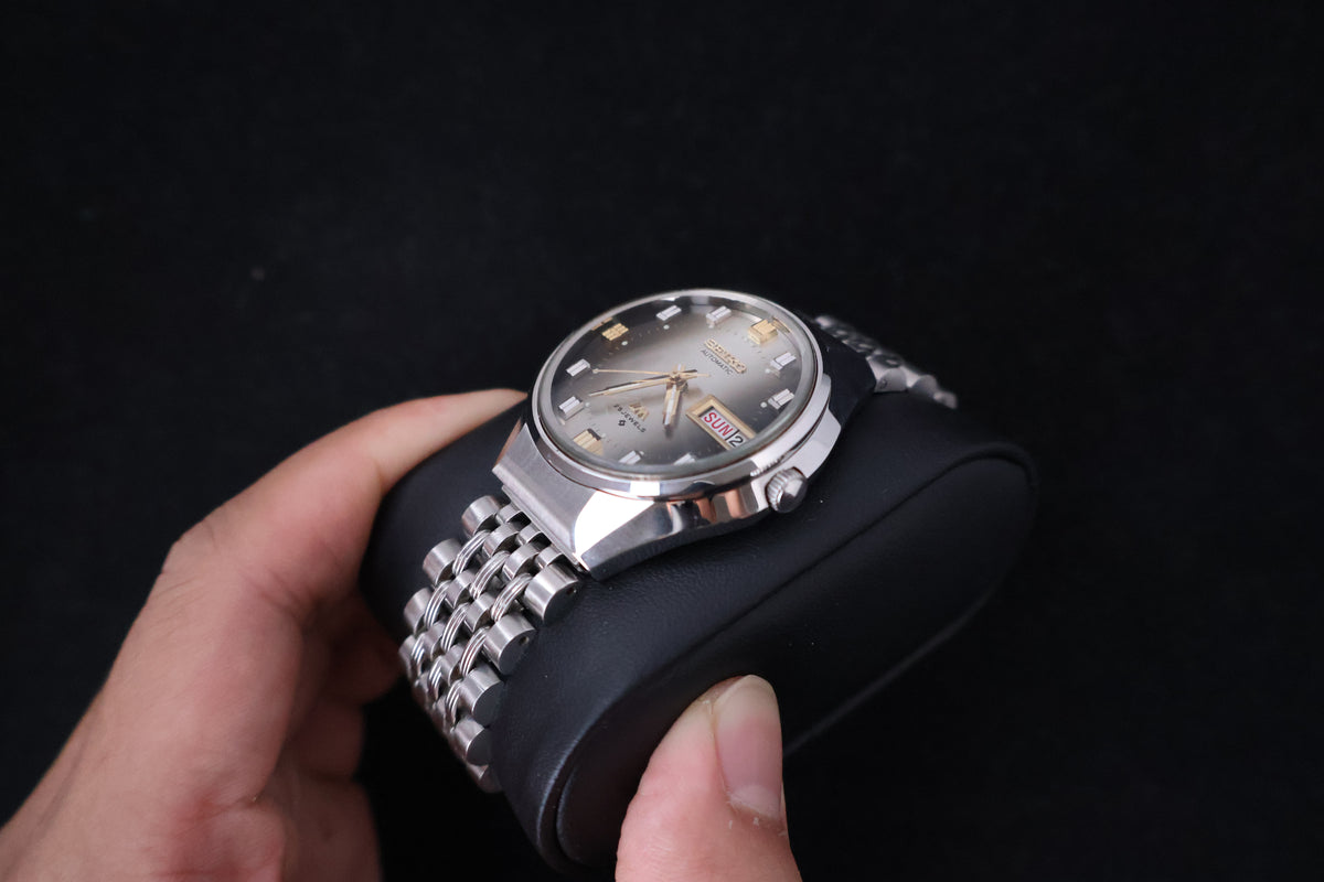 (SERVICED) Rare Vintage 1973 Seiko Lord Matic LM 25 Jewels 5606-7290