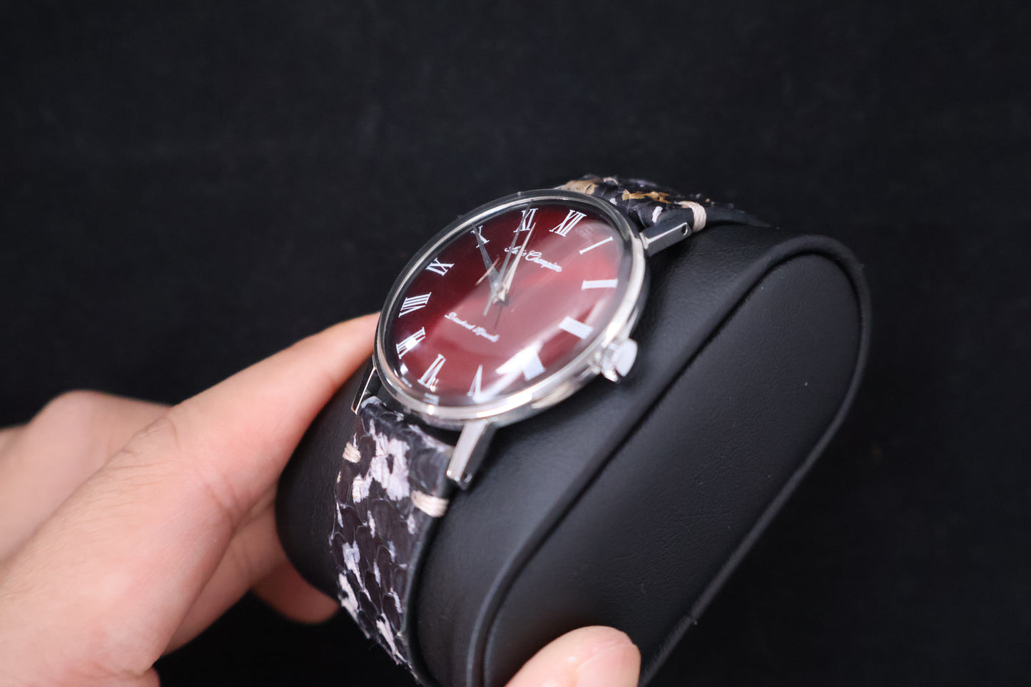 (SERVICED) Rare Vintage 1962 Seiko Champion 19 Jewels Manual Winding Red Roman Dial - Ref. 15026E