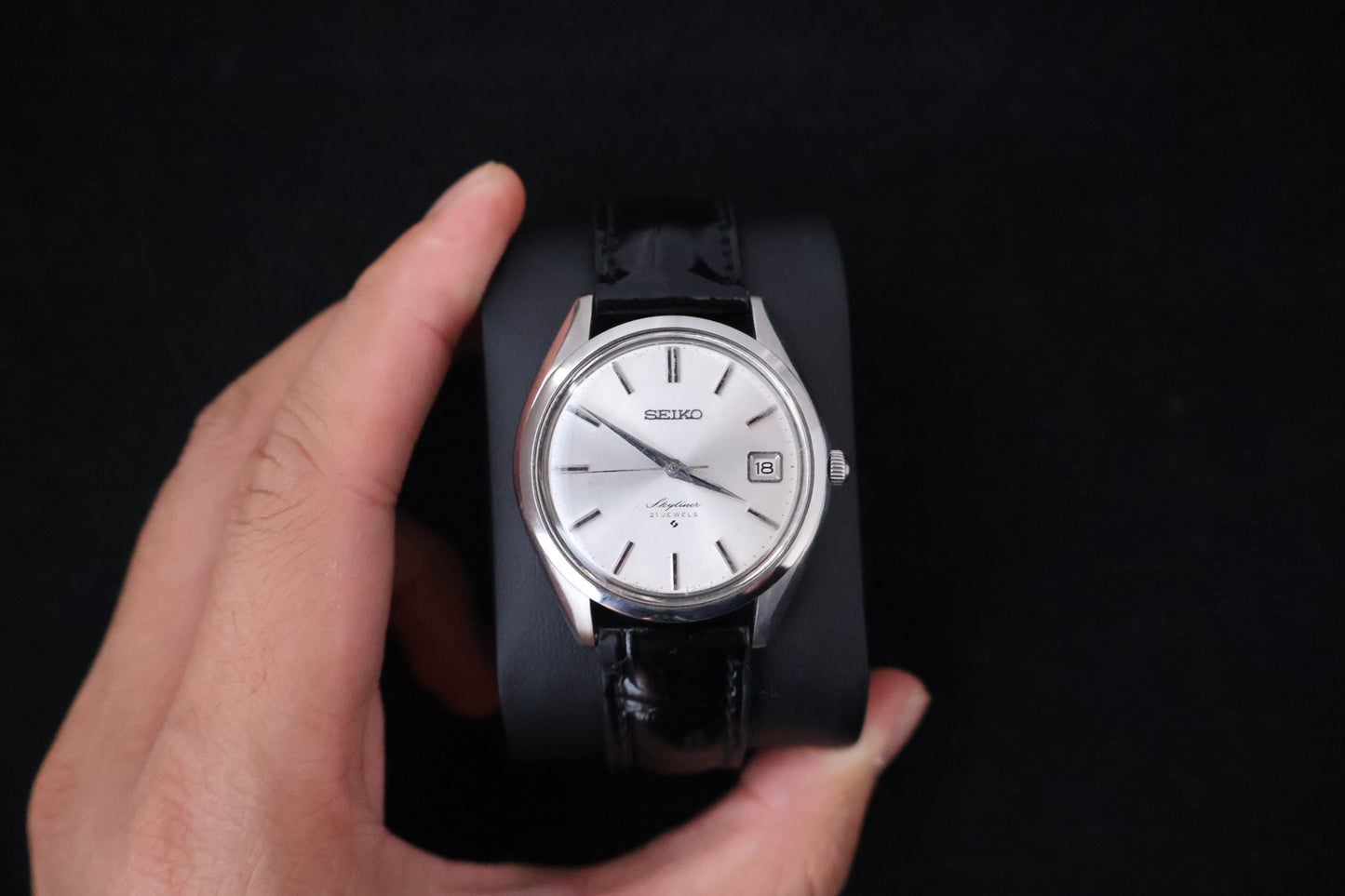 (SERVICED) Rare Vintage 1969 Seiko Skyliner 21 Jewels Hand-Winding 6102-8000