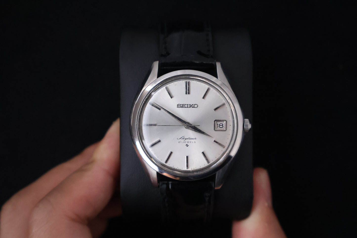 (SERVICED) Rare Vintage 1969 Seiko Skyliner 21 Jewels Hand-Winding 6102-8000
