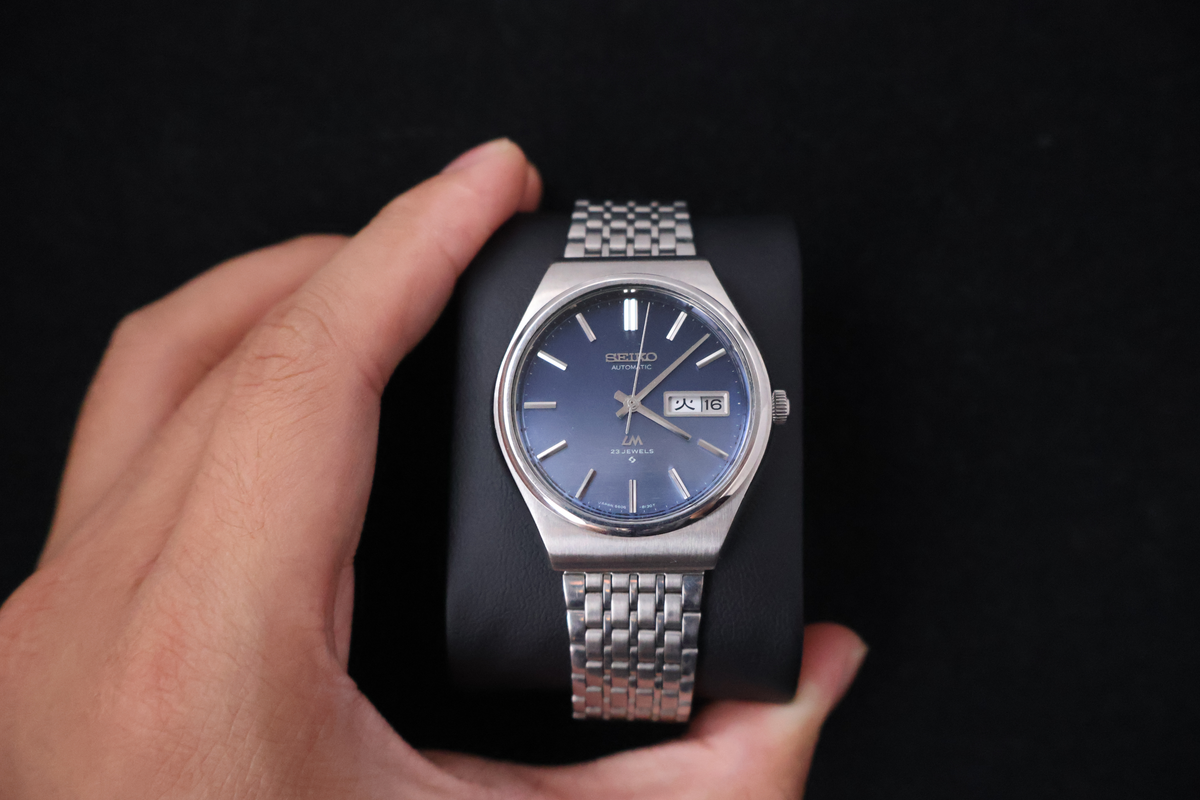 (SERVICED) Rare Vintage 1975 Seiko Lord Matic Blue Dial 23 Jewels 5606-8090