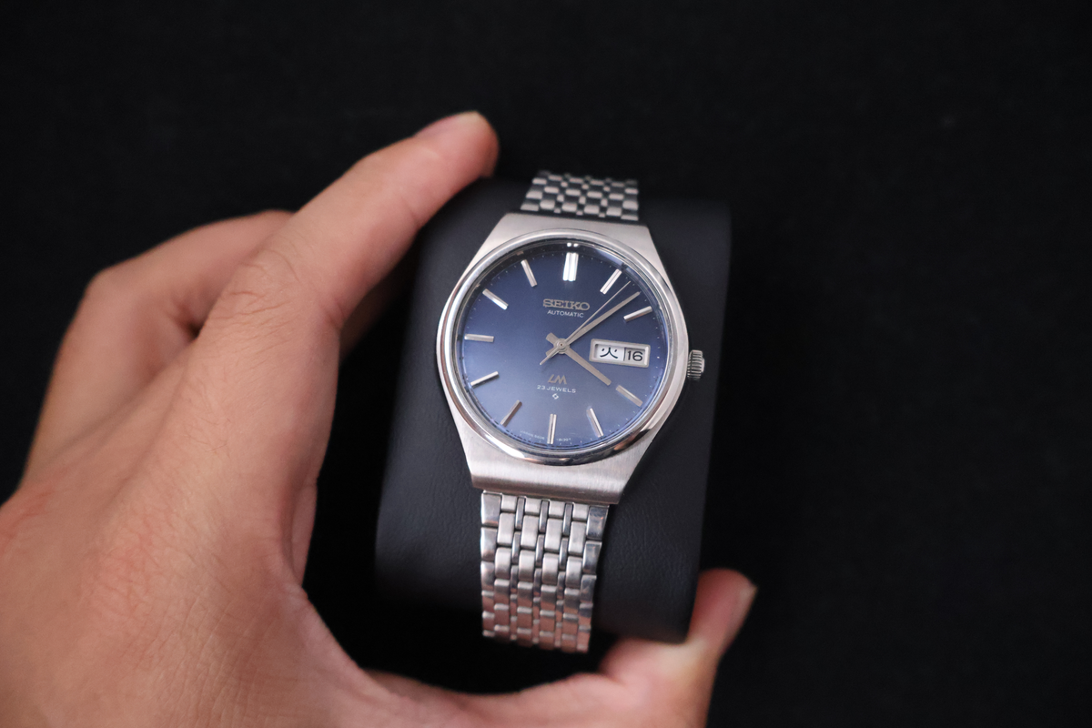 (SERVICED) Rare Vintage 1975 Seiko Lord Matic Blue Dial 23 Jewels 5606-8090
