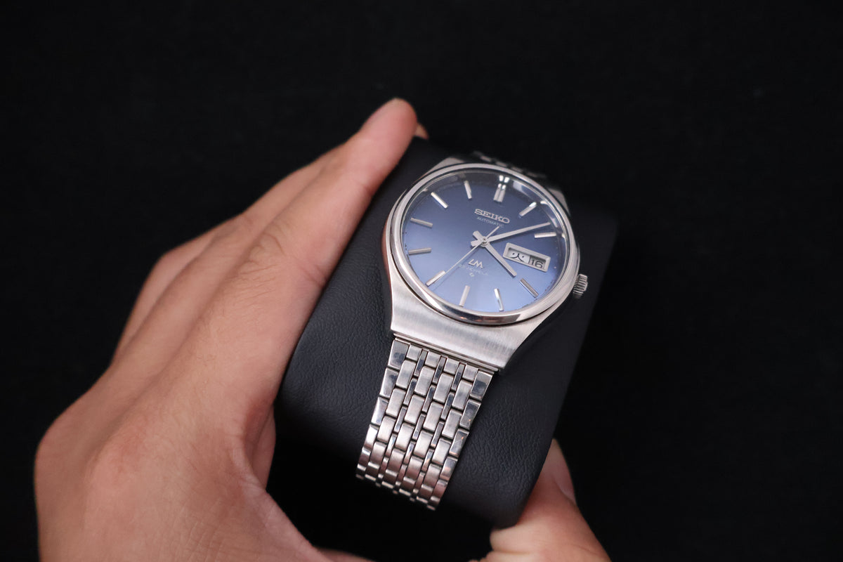 (SERVICED) Rare Vintage 1975 Seiko Lord Matic Blue Dial 23 Jewels 5606-8090