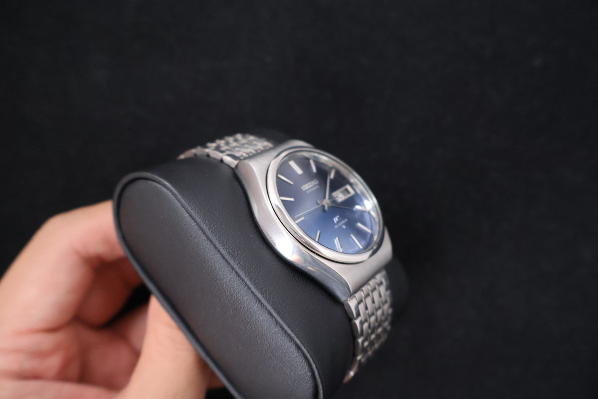 (SERVICED) Rare Vintage 1975 Seiko Lord Matic Blue Dial 23 Jewels 5606-8090