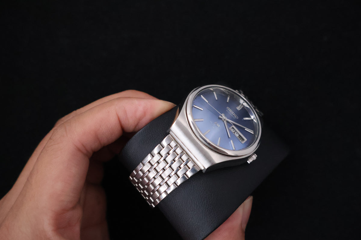 (SERVICED) Rare Vintage 1975 Seiko Lord Matic Blue Dial 23 Jewels 5606-8090