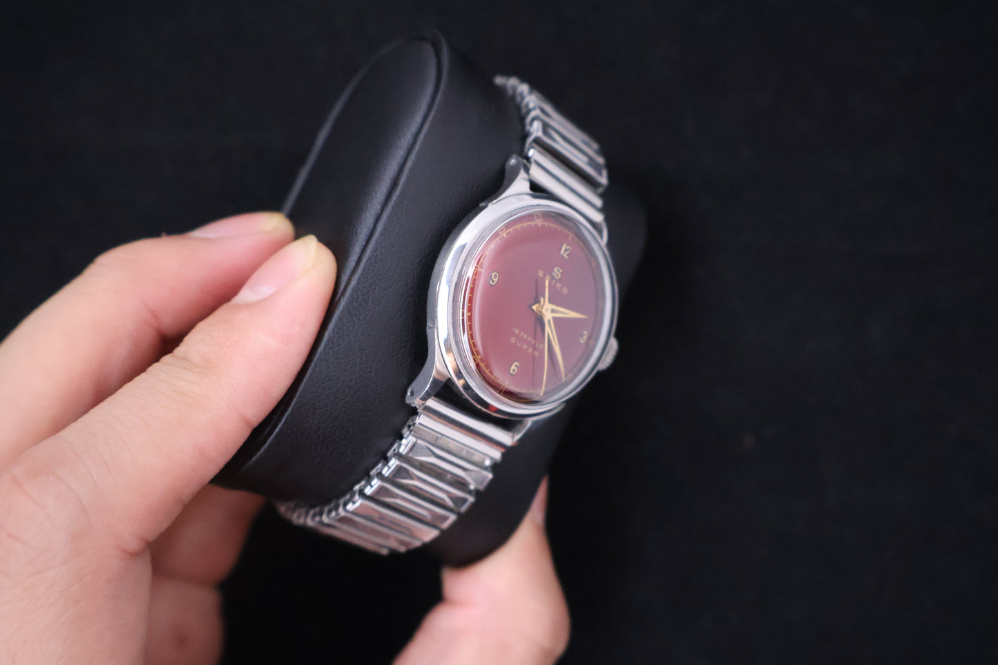 (SERVICED) Rare Vintage 1955 Seiko Super Red Dial Seikosha 15 Jewels - S13005