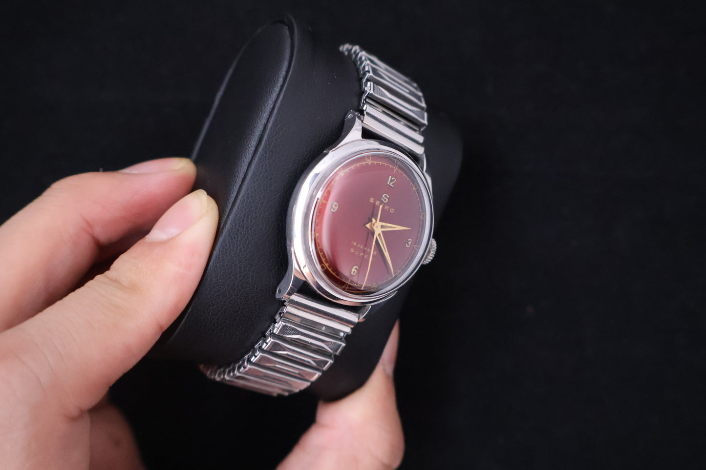 (SERVICED) Rare Vintage 1955 Seiko Super Red Dial Seikosha 15 Jewels - S13005