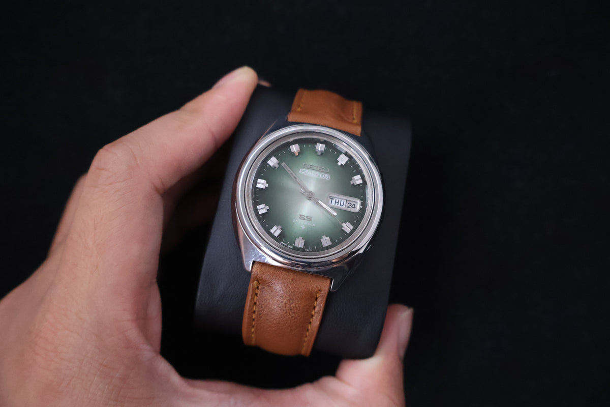 (SERVICED) Rare Vintage 1975 Seiko 5 Actus SS Emerald Green 23 Jewels 6106-8670
