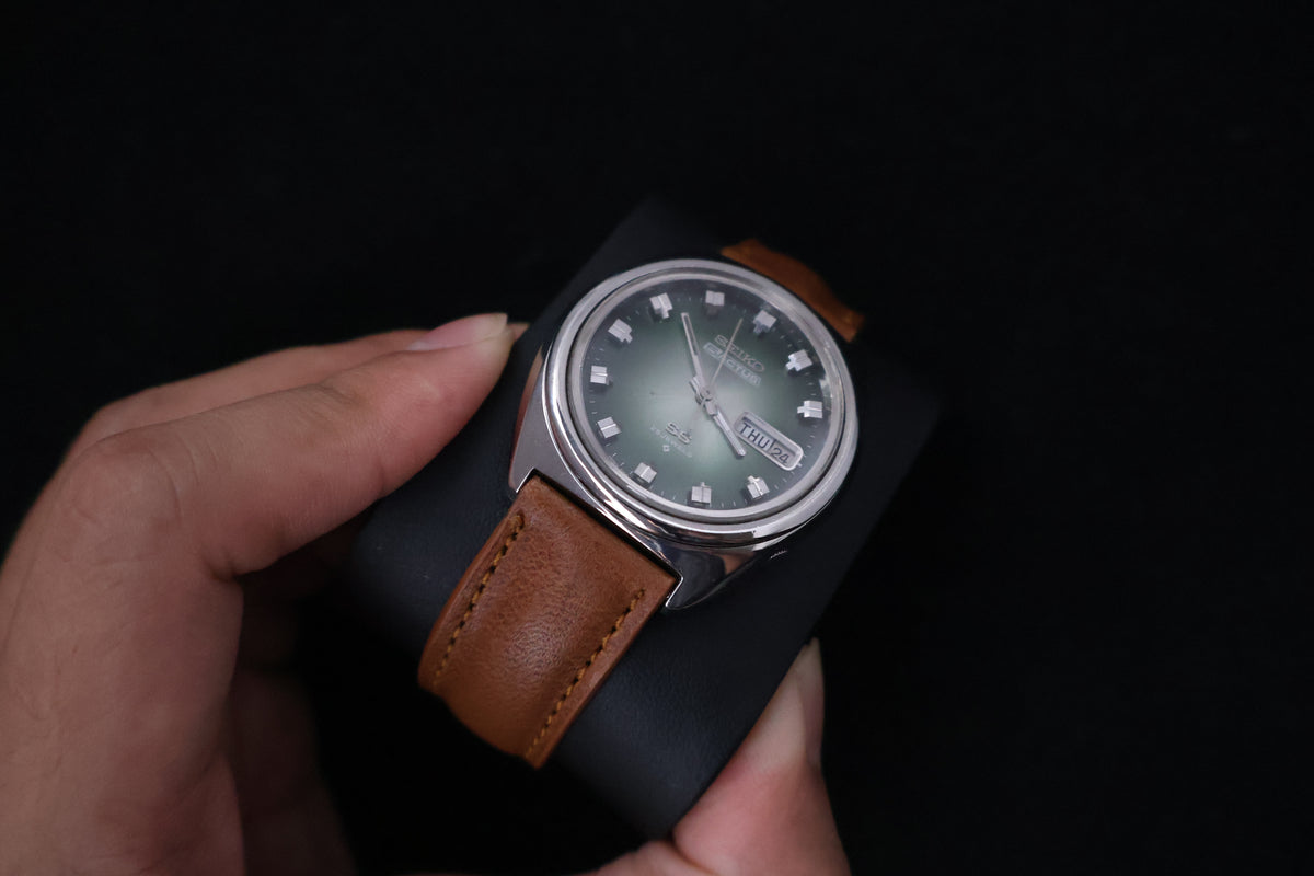 (SERVICED) Rare Vintage 1975 Seiko 5 Actus SS Emerald Green 23 Jewels 6106-8670