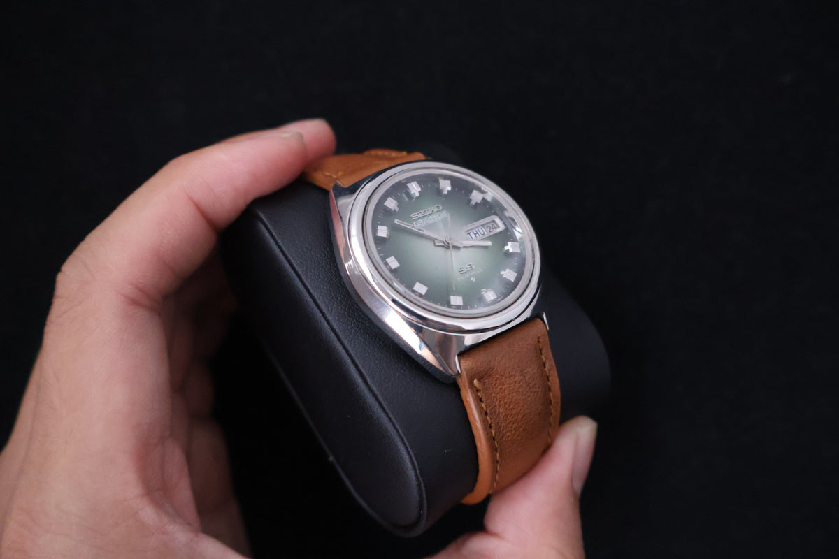 (SERVICED) Rare Vintage 1975 Seiko 5 Actus SS Emerald Green 23 Jewels 6106-8670