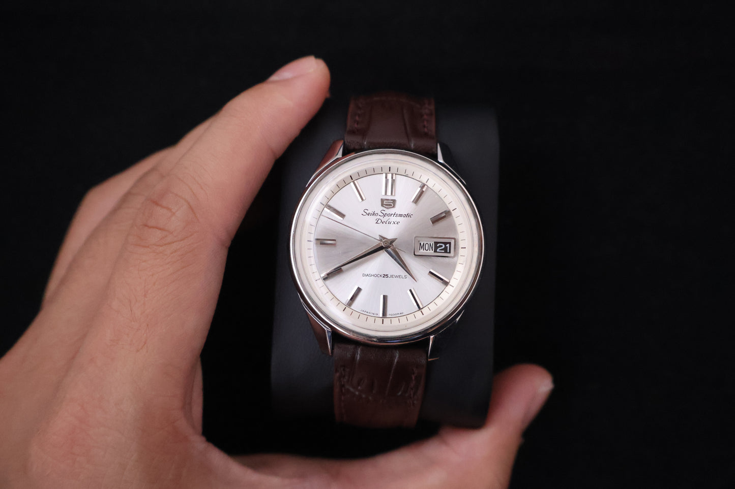 (SERVICED) Rare Vintage 1966 Seiko 5 Sportsmatic Deluxe Diashock 25 Jewels 7619-7060