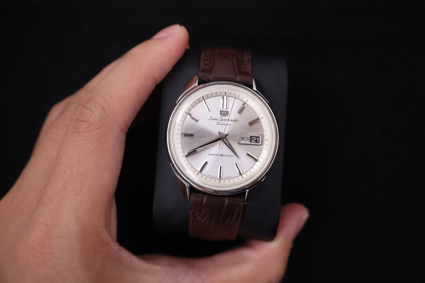 (SERVICED) Rare Vintage 1966 Seiko 5 Sportsmatic Deluxe Diashock 25 Jewels 7619-7060