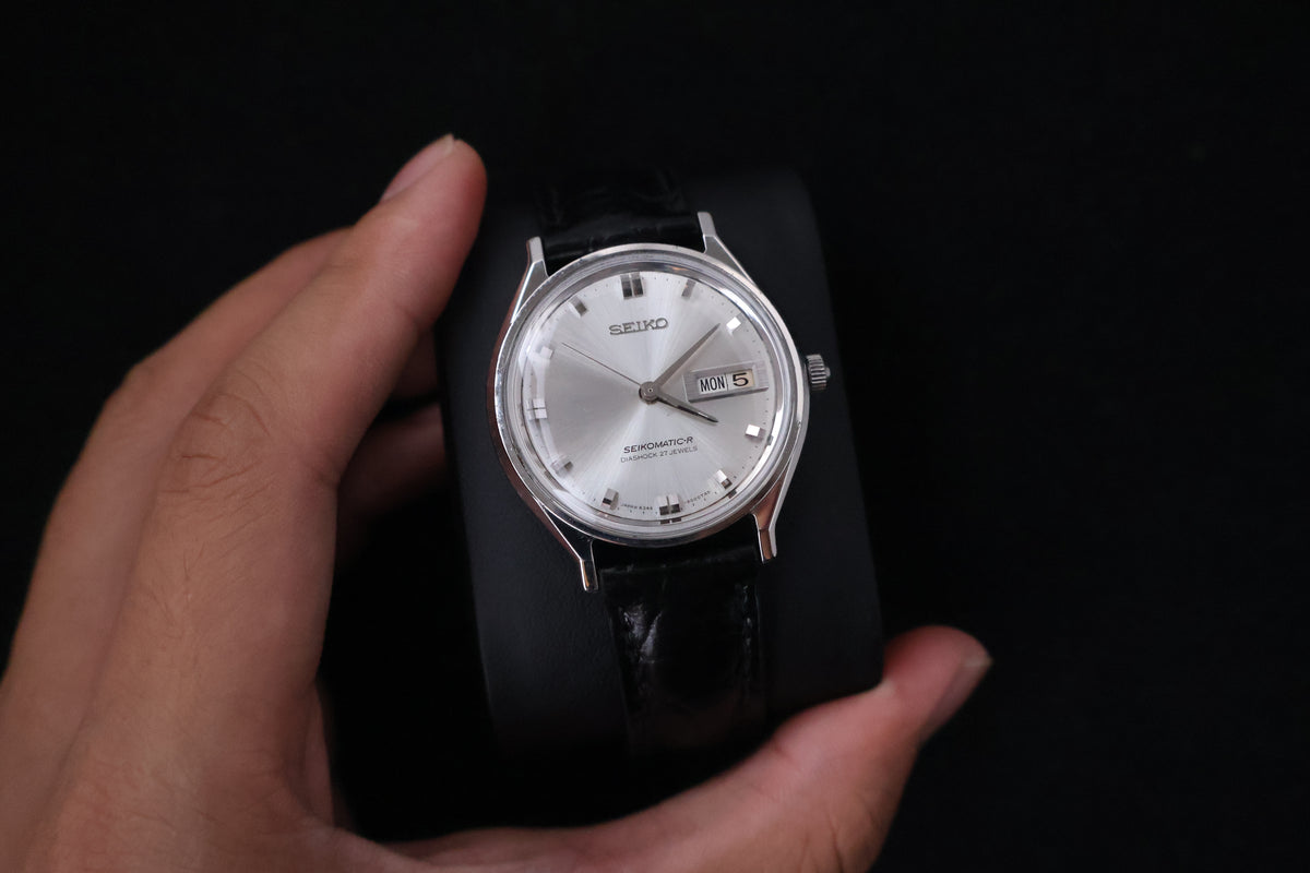 (SERVICED) Rare Vintage 1966 Seiko Seikomatic-R Silver Sunburst 30 Jewels 8346-8000