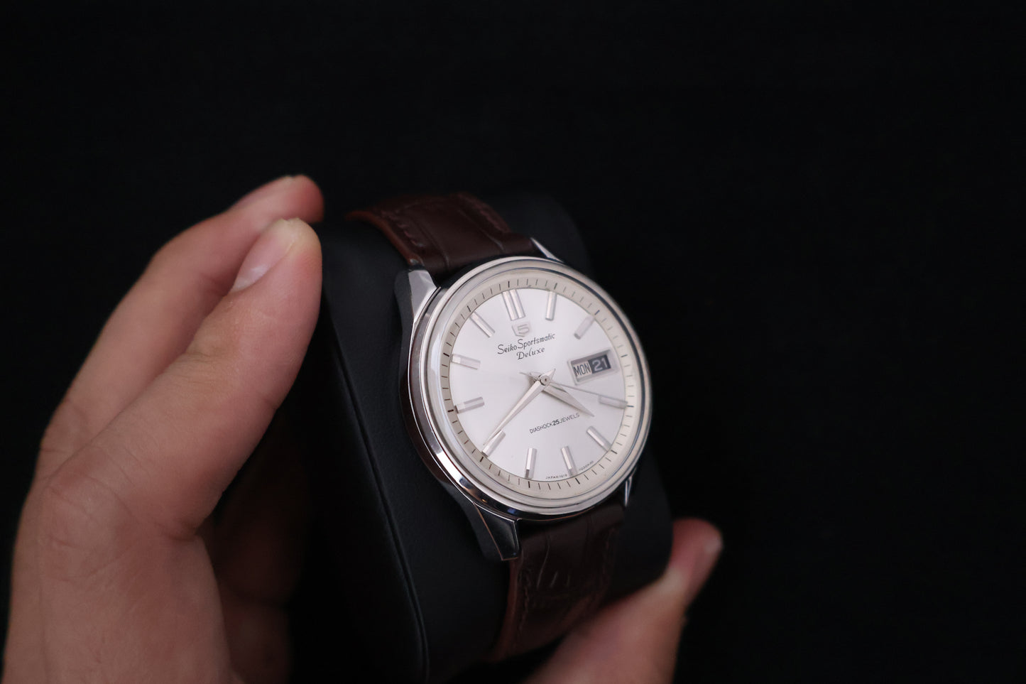 (SERVICED) Rare Vintage 1966 Seiko 5 Sportsmatic Deluxe Diashock 25 Jewels 7619-7060