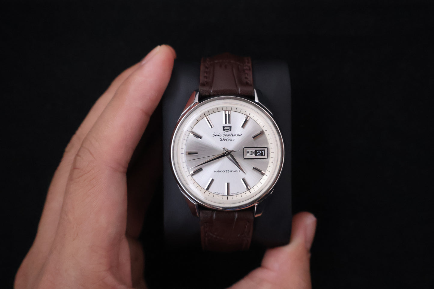(SERVICED) Rare Vintage 1966 Seiko 5 Sportsmatic Deluxe Diashock 25 Jewels 7619-7060