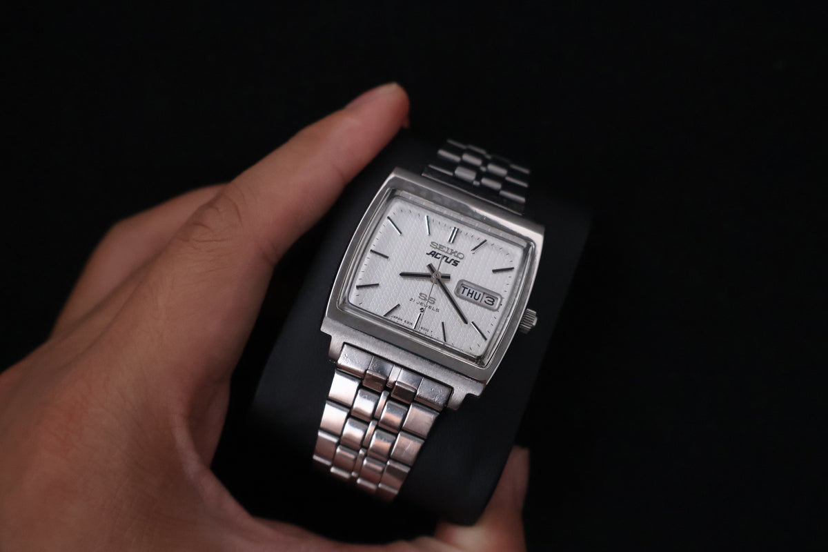 (SERVICED) Rare Vintage 1976 Seiko Actus SS Silver Dial 21 Jewels 6306-5000