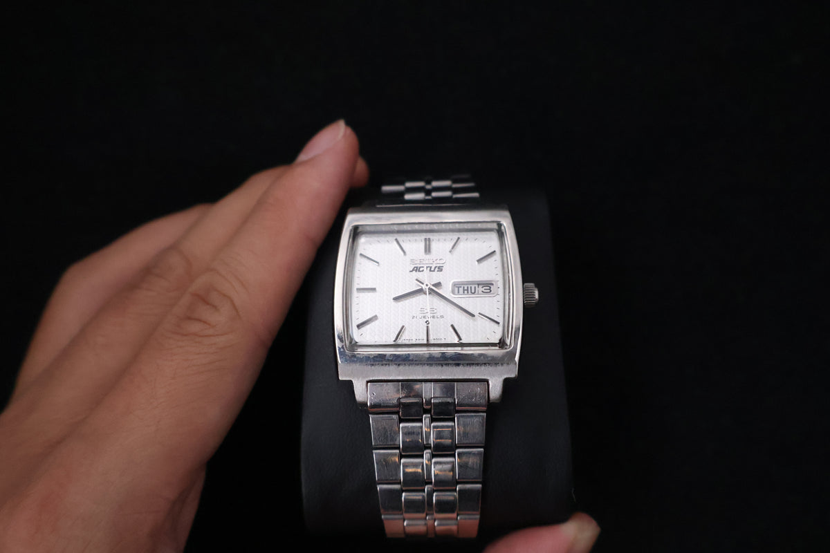 (SERVICED) Rare Vintage 1976 Seiko Actus SS Silver Dial 21 Jewels 6306-5000