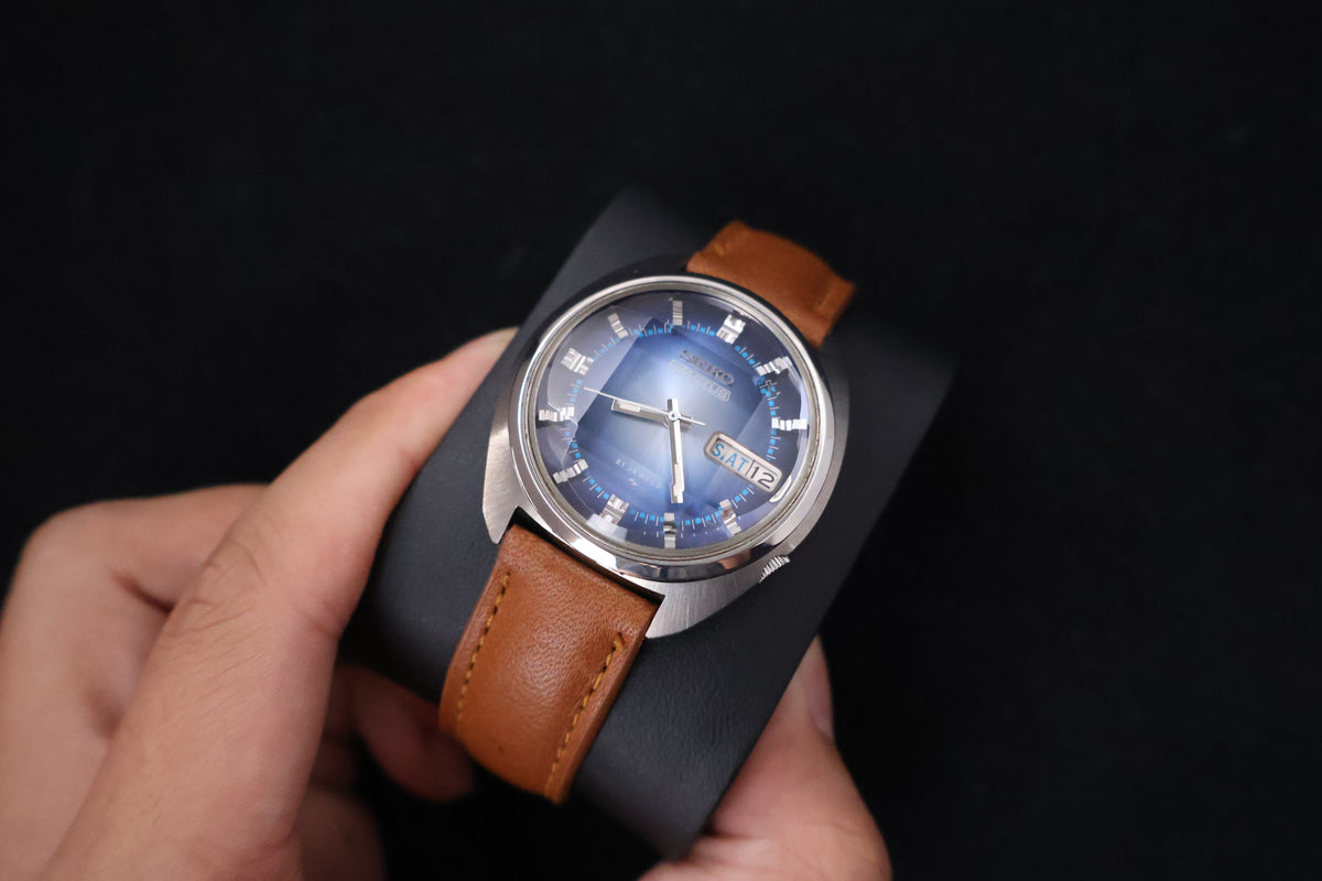 (SERVICED) Rare Vintage 1972 Seiko 5 Actus Blue Faceted 21 Jewels 7019-7210