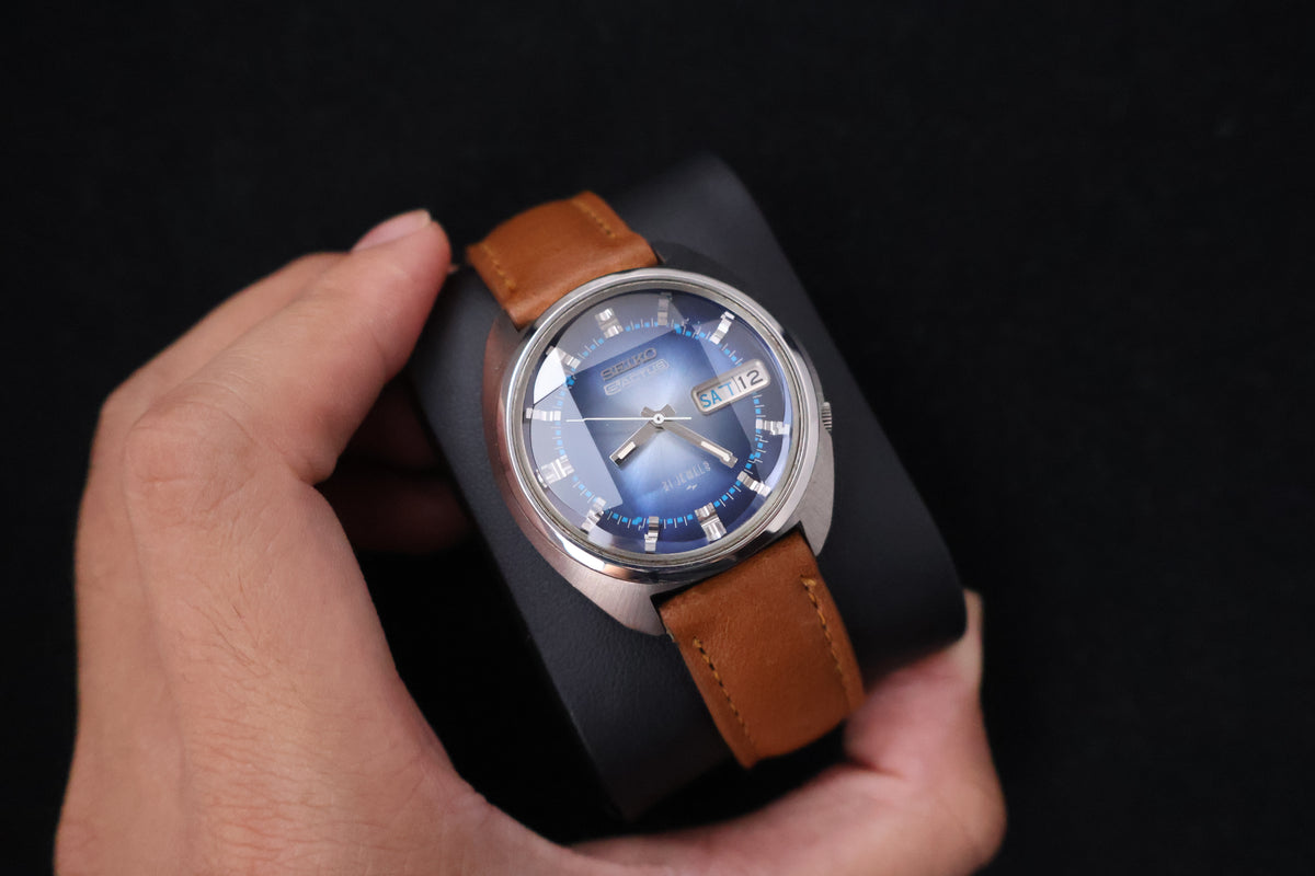 (SERVICED) Rare Vintage 1972 Seiko 5 Actus Blue Faceted 21 Jewels 7019-7210