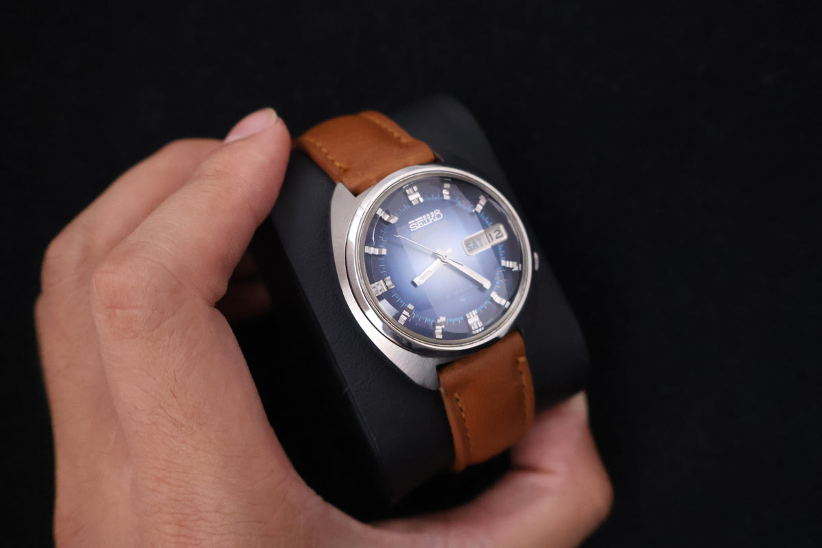(SERVICED) Rare Vintage 1972 Seiko 5 Actus Blue Faceted 21 Jewels 7019-7210