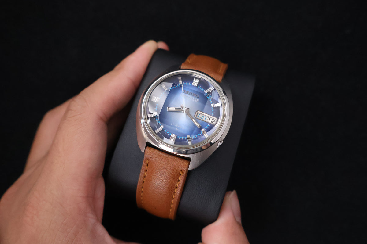 (SERVICED) Rare Vintage 1972 Seiko 5 Actus Blue Faceted 21 Jewels 7019-7210