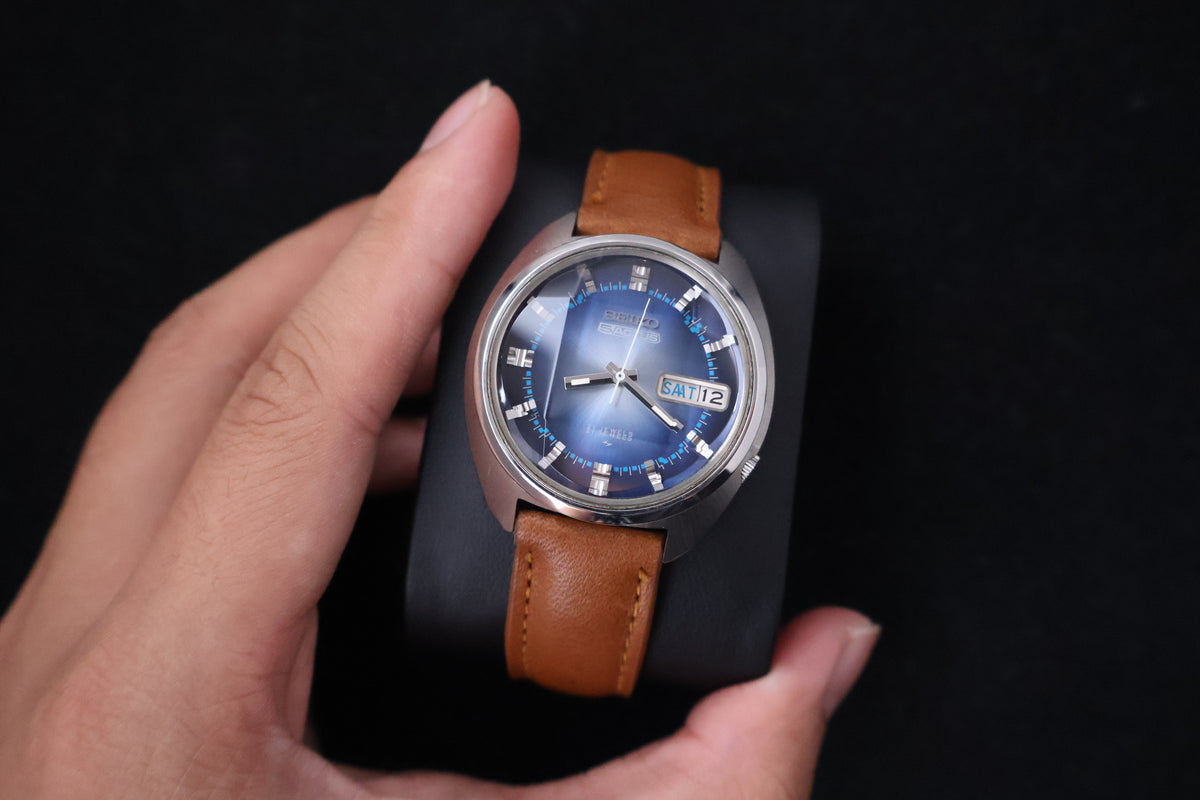 (SERVICED) Rare Vintage 1972 Seiko 5 Actus Blue Faceted 21 Jewels 7019-7210