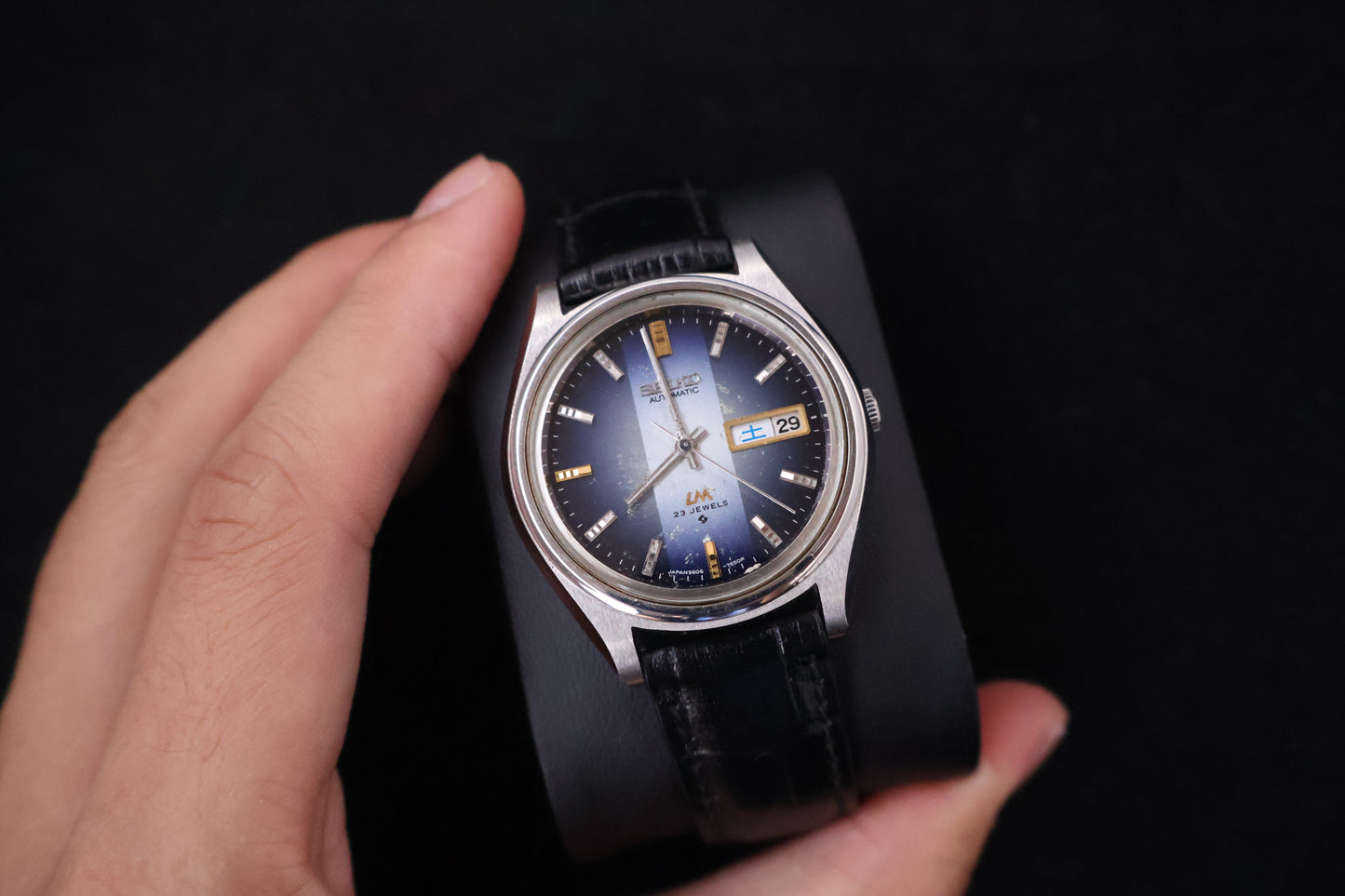 (SERVICED) Rare Vintage 1974 Seiko Lord Matic Blue Dial 23 Jewels 5606-7072