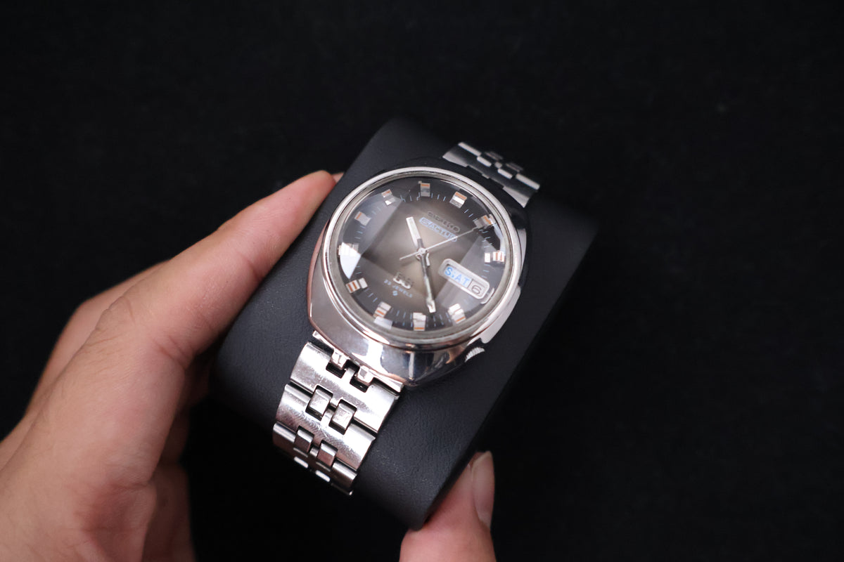 (SERVICED) Rare Vintage 1973 Seiko 5 Actus SS Faceted 23 Jewels 6106-7590