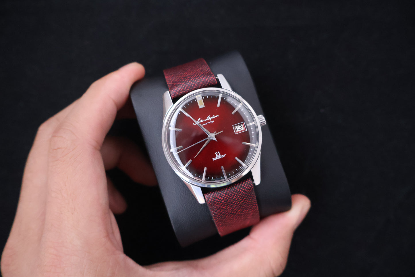 (SERVICED) Rare Vintage 1964 Seiko Skyliner Calendar Burgundy Dial 21 Jewels Ref. J15019