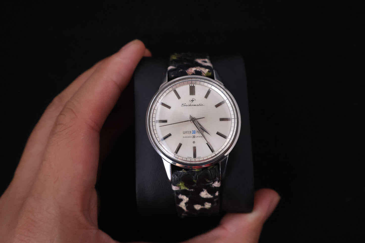 (SERVICED) Rare Vintage 1962 Seiko Seikomatic 20 Jewels - J13044