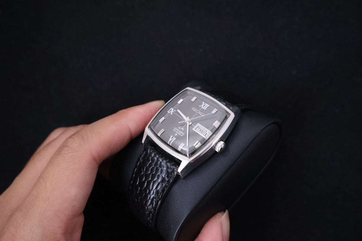 (SERVICED) Rare Vintage 1969 Seiko Lord Matic LM Roman Dial 23 Jewels 5606-5000