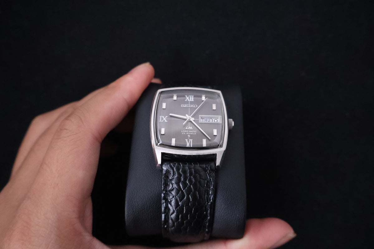 (SERVICED) Rare Vintage 1969 Seiko Lord Matic LM Roman Dial 23 Jewels 5606-5000