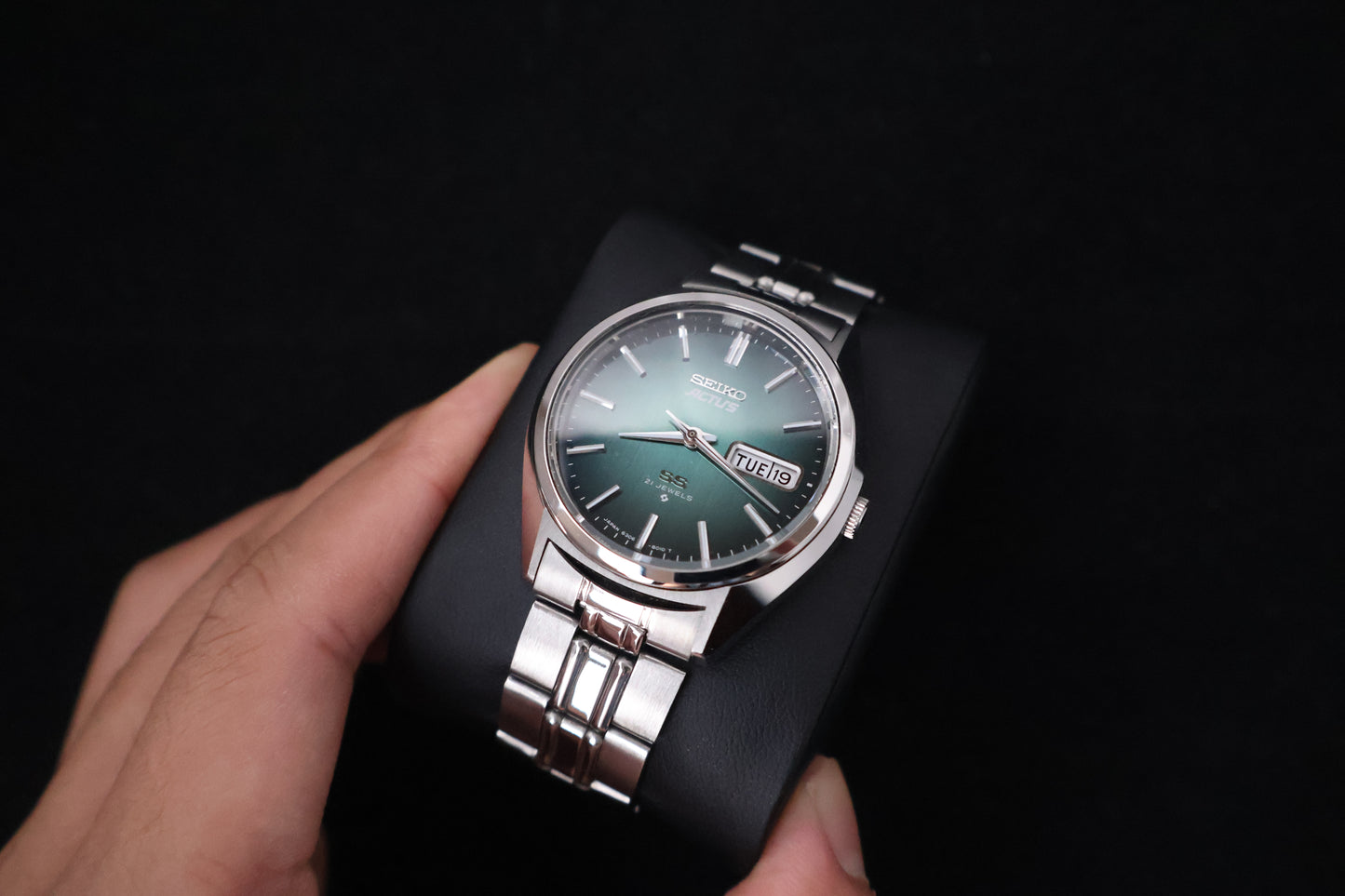 (SERVICED) Rare Vintage 1976 Seiko Actus SS Emerald Green Dial 21 Jewels 6306-8020