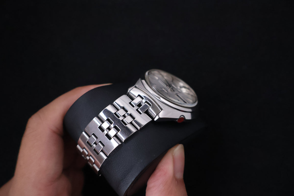 (SERVICED) Rare Vintage 1973 Seiko 5 Actus SS 23 Jewels 6106-7580