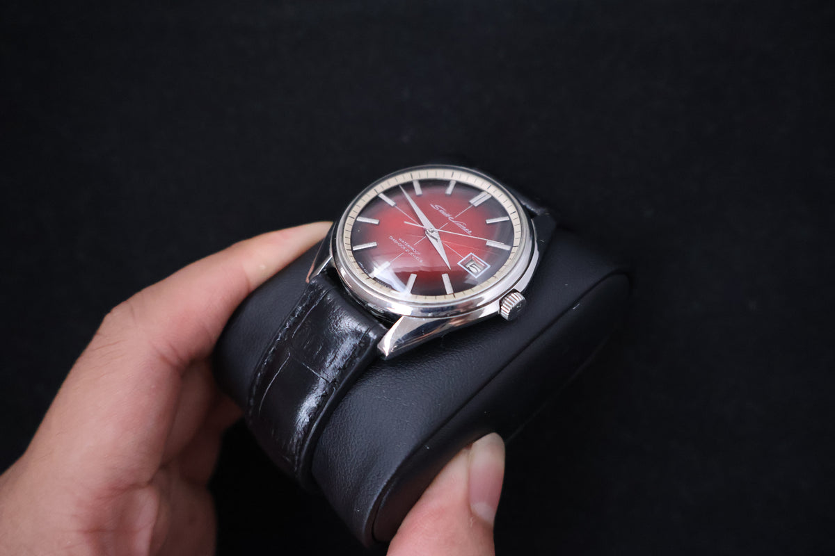 (SERVICED) Rare Vintage 1966 Seiko Skyliner Red Dial 21 Jewels 6222-8000