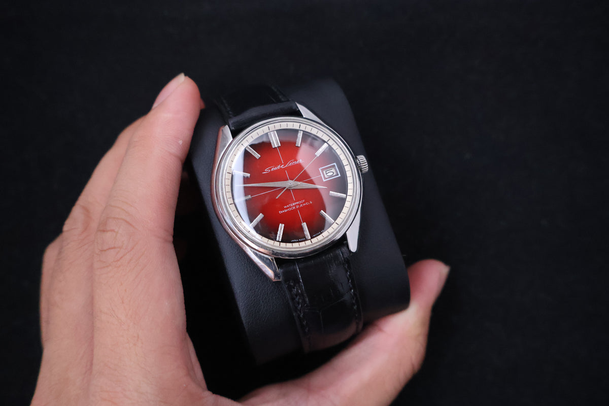 (SERVICED) Rare Vintage 1966 Seiko Skyliner Red Dial 21 Jewels 6222-8000