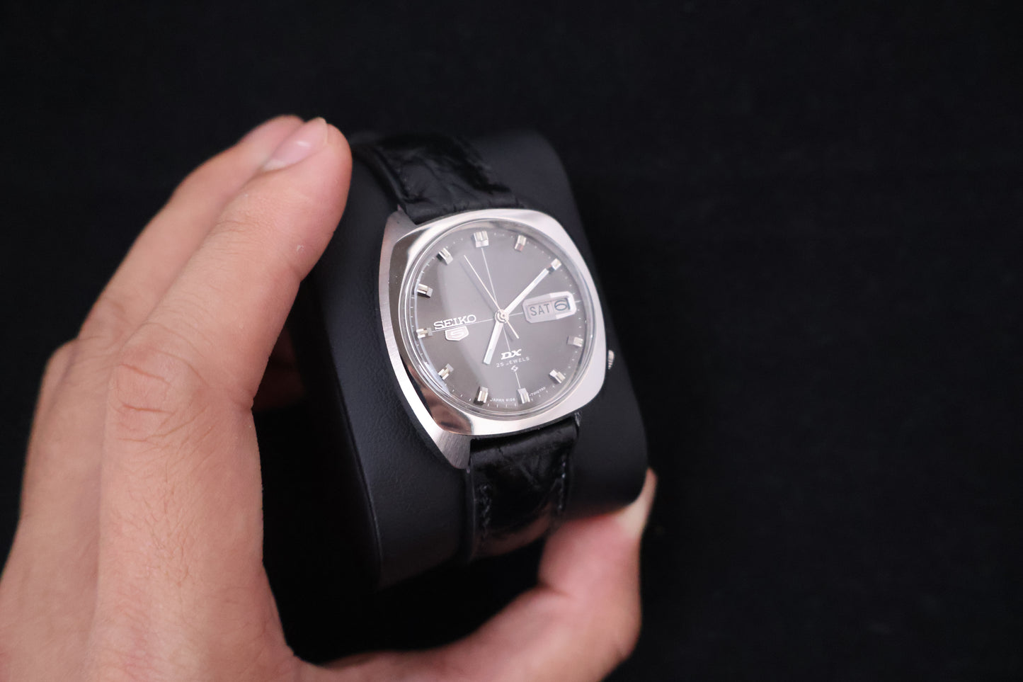 (SERVICED) Rare Vintage 1967 Seiko 5 DX Deluxe 25 Jewels 6106-7010
