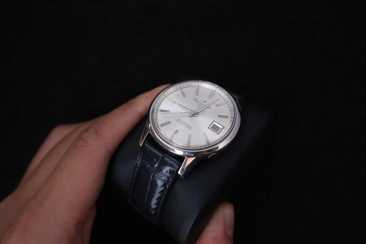 (SERVICED) Rare Vintage 1965 Seiko Sportsmatic Calendar 820 17 Jewels 7625-8961
