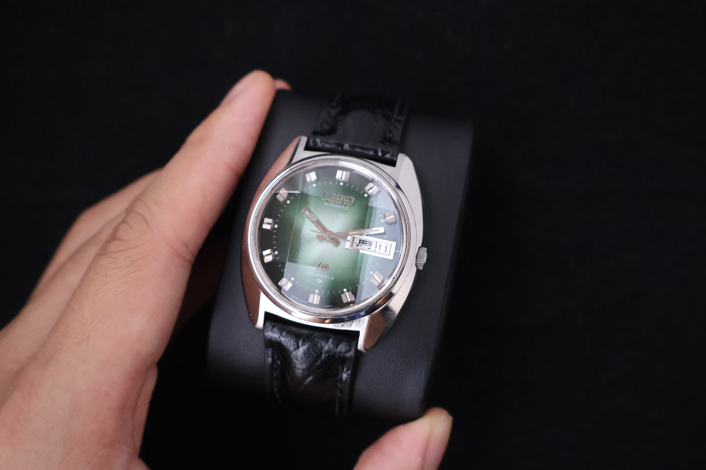 (SERVICED) Rare Vintage 1972 Seiko Lord Matic Emerald Faceted 25 Jewels 5606-7230