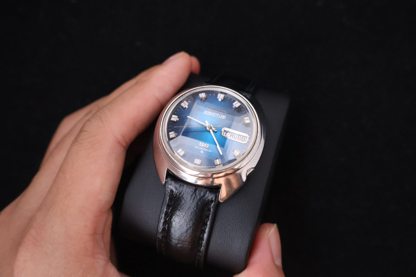 (SERVICED) Rare Vintage 1972 Seiko 5 Actus SS Blue Dial 25 Jewels 6106-7600